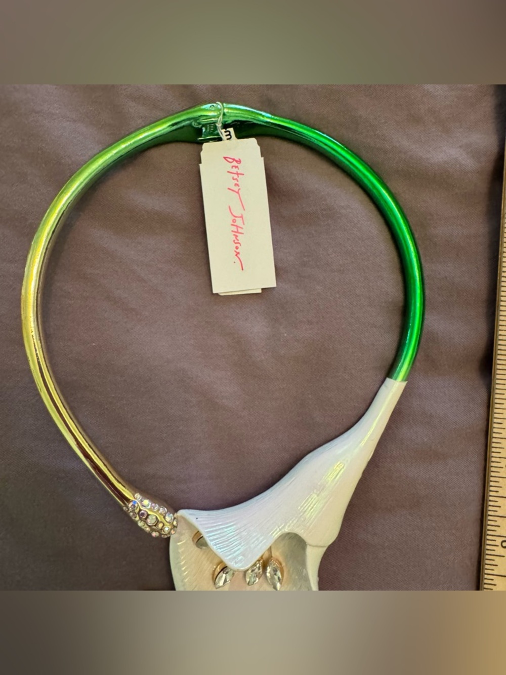 NEW NWT Betsey Johnson CALLA LILY COLLAR GREEN Flower Rhinestone Necklace - Picture 4 of 8